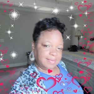 Meet your Posher, Beverly